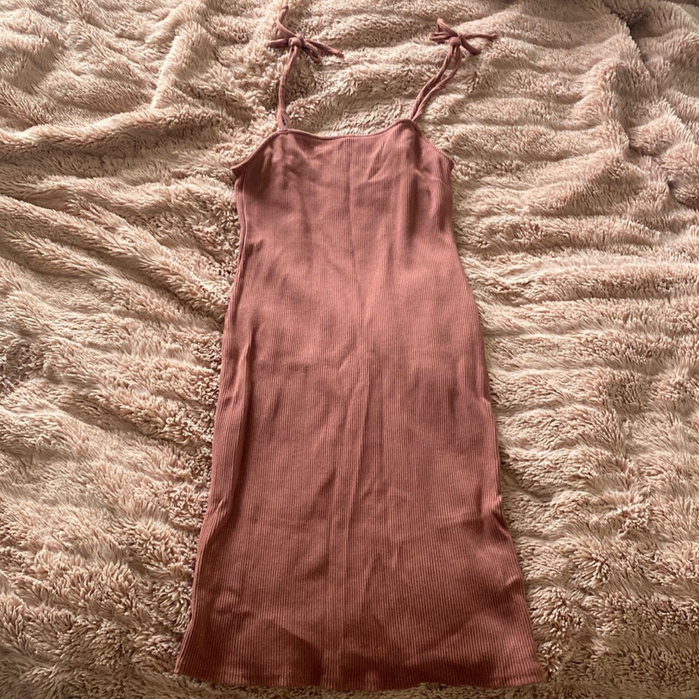 Wild Fable size small dress, tie detail at top. Worn twice, like new.